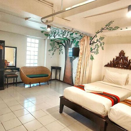 Vlodge&Vegetarian Vegan Hotel Chiang Mai Buitenkant foto