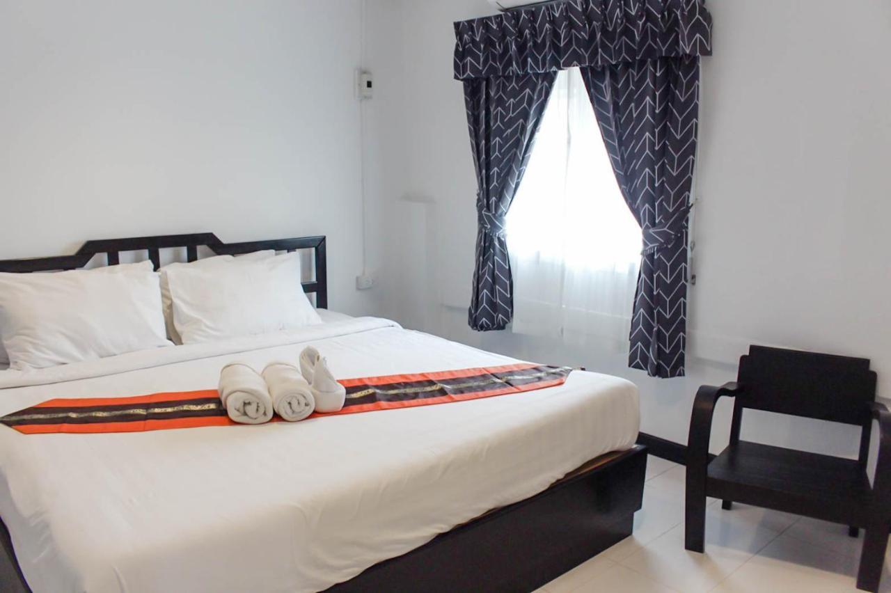 Vlodge&Vegetarian Vegan Hotel Chiang Mai Buitenkant foto
