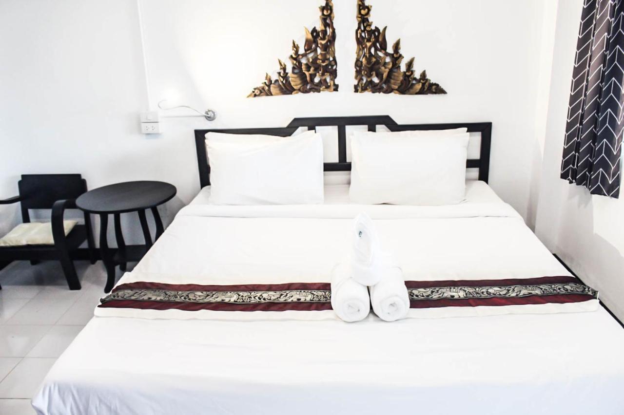 Vlodge&Vegetarian Vegan Hotel Chiang Mai Buitenkant foto