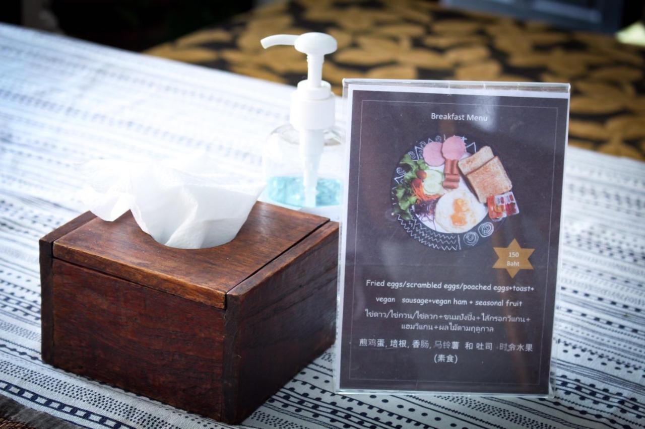 Vlodge&Vegetarian Vegan Hotel Chiang Mai Buitenkant foto