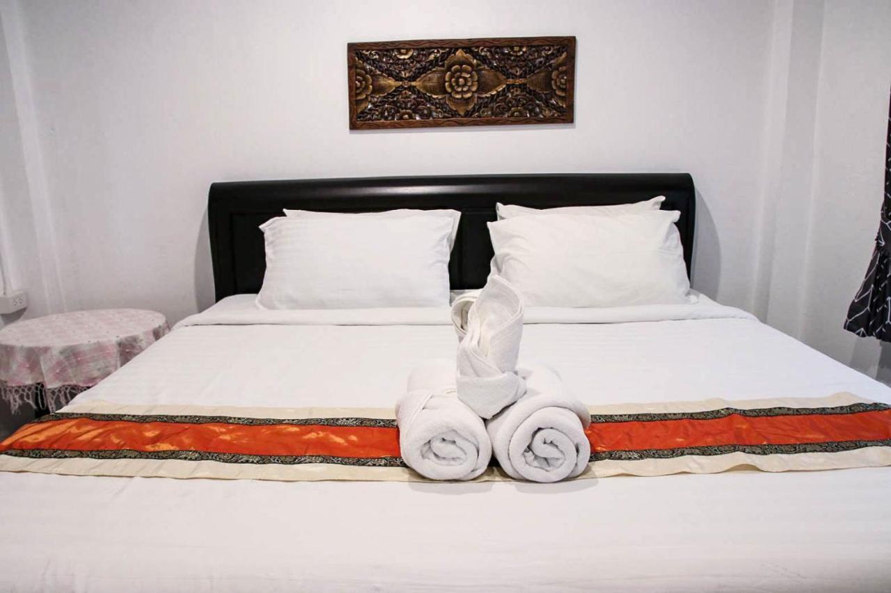 Vlodge&Vegetarian Vegan Hotel Chiang Mai Buitenkant foto