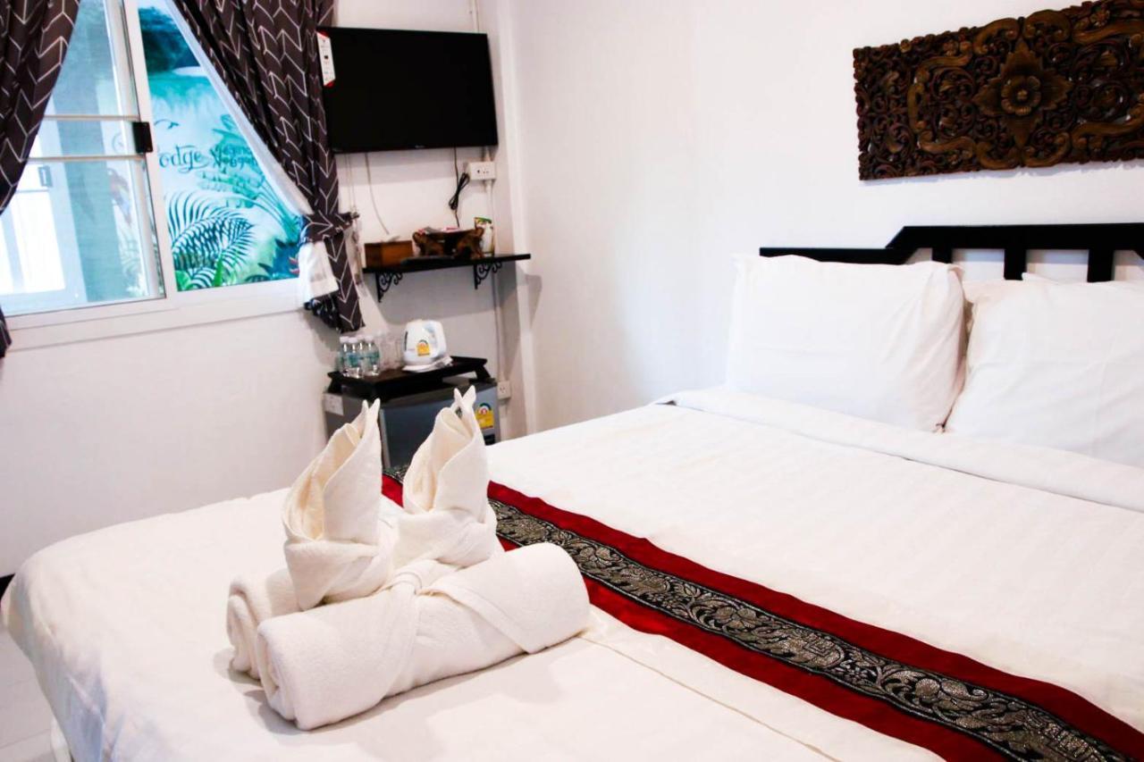 Vlodge&Vegetarian Vegan Hotel Chiang Mai Buitenkant foto
