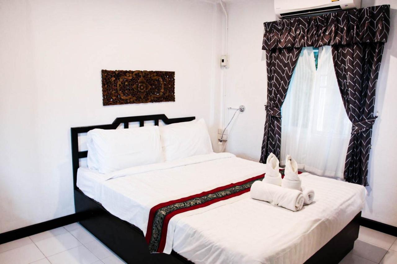 Vlodge&Vegetarian Vegan Hotel Chiang Mai Buitenkant foto