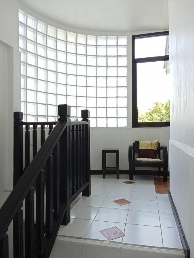 Vlodge&Vegetarian Vegan Hotel Chiang Mai Buitenkant foto
