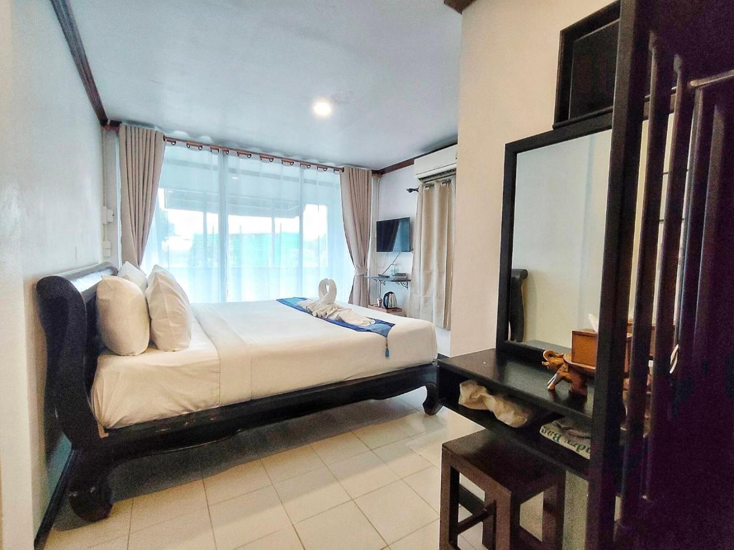 Vlodge&Vegetarian Vegan Hotel Chiang Mai Buitenkant foto